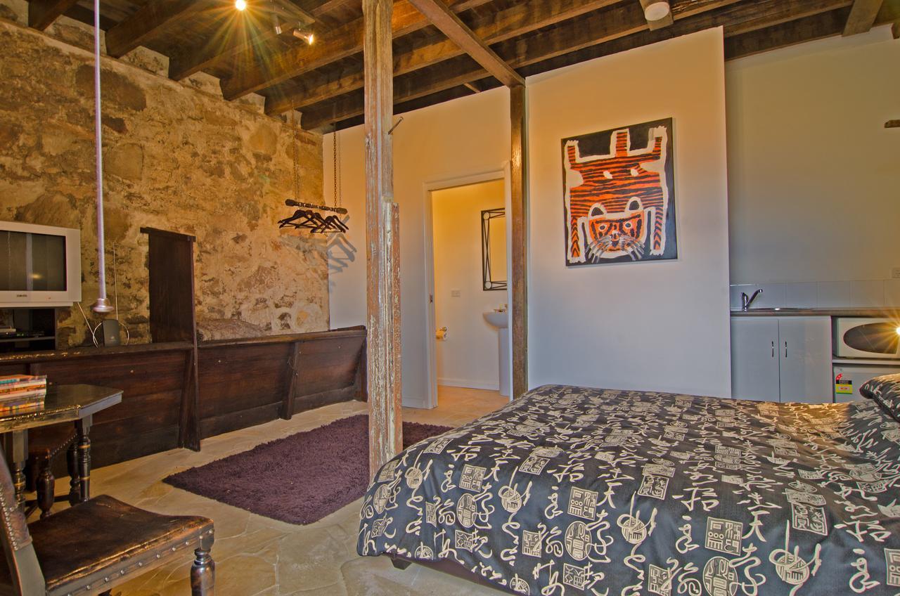 Cleburne Homestead Risdon Extérieur photo